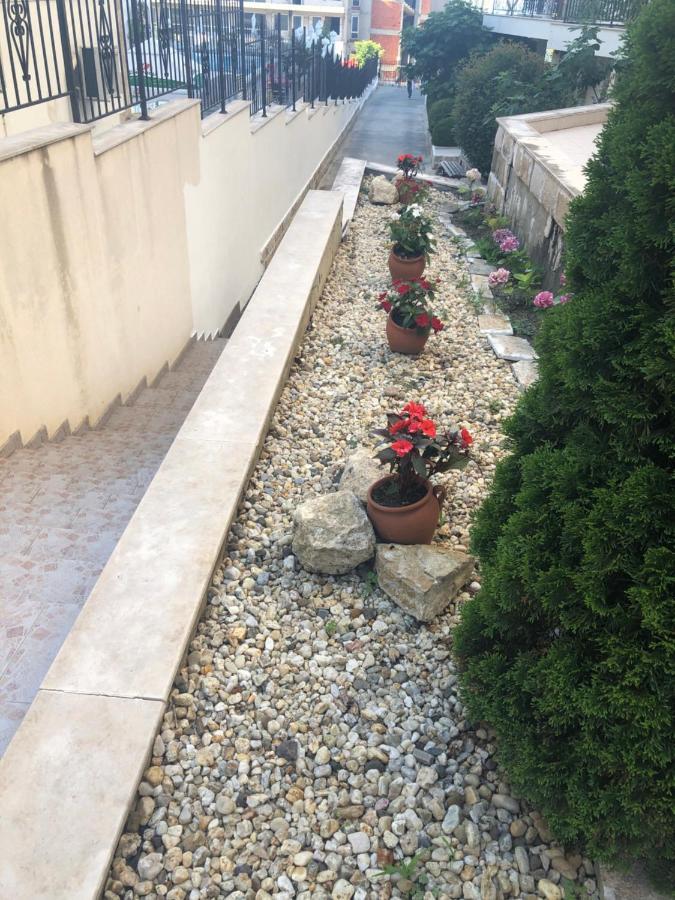 Вила Калабрия Sveti Vlas Exteriör bild
