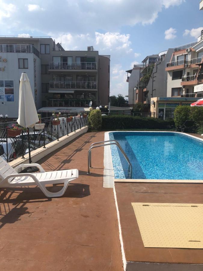 Вила Калабрия Sveti Vlas Exteriör bild